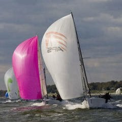 Yarış Tekneleri İçin Asimetrik Balon Antreman Seyri