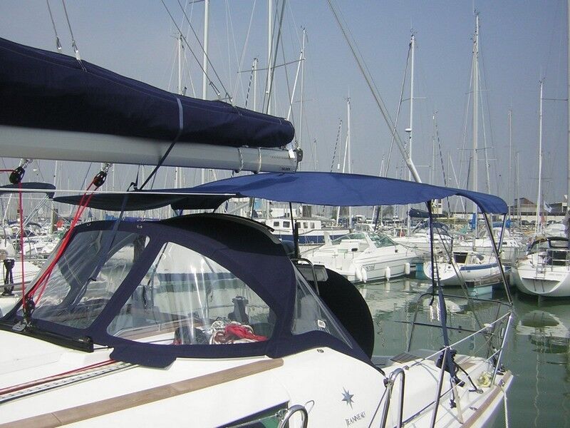 Jeanneau Sun Odyssey 36i Sprayhood | NV Equipment