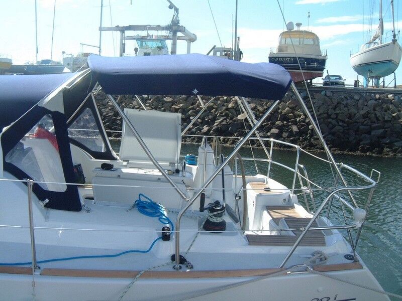 Jeanneau Sun Odyssey 39i Bimini | NV Equipment