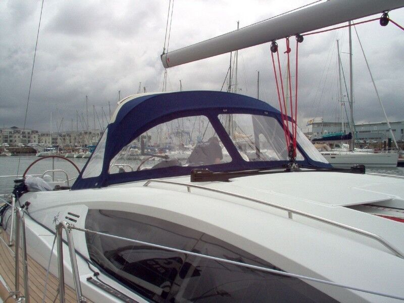 Jeanneau Sun Odyssey 45 DS Sprayhood | NV Equipment